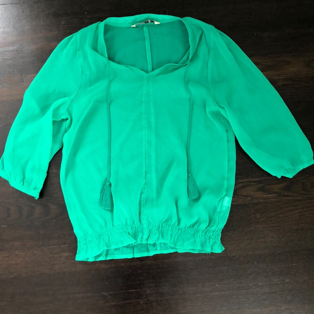Old navy sheer vneck blouse with tassels- xs